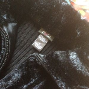 Cute Black faux fur Vest